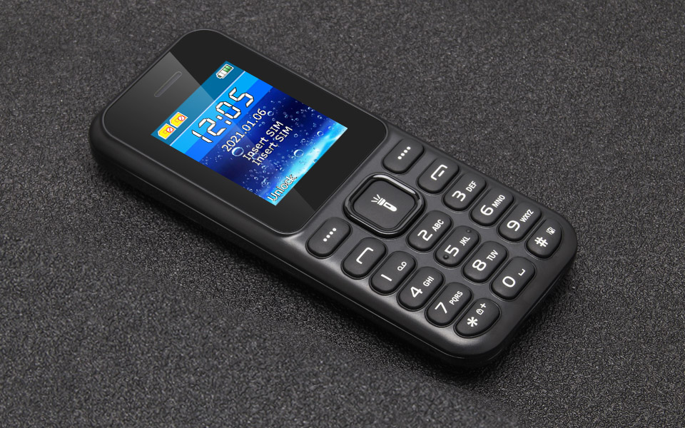 UNIWA FD003 feature phone 06