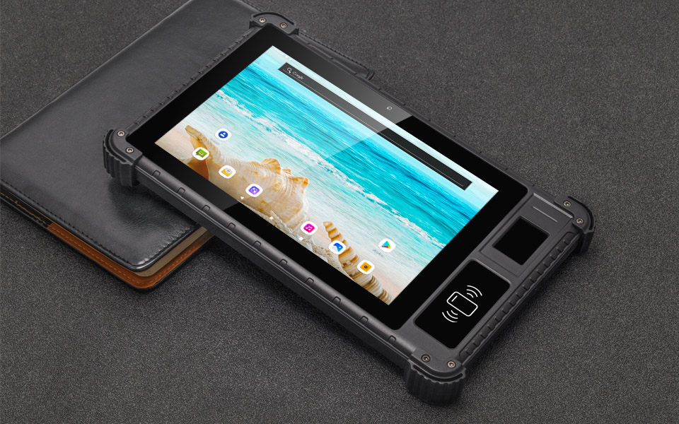 Android Rugged Tablet-UTAB R817 (4)