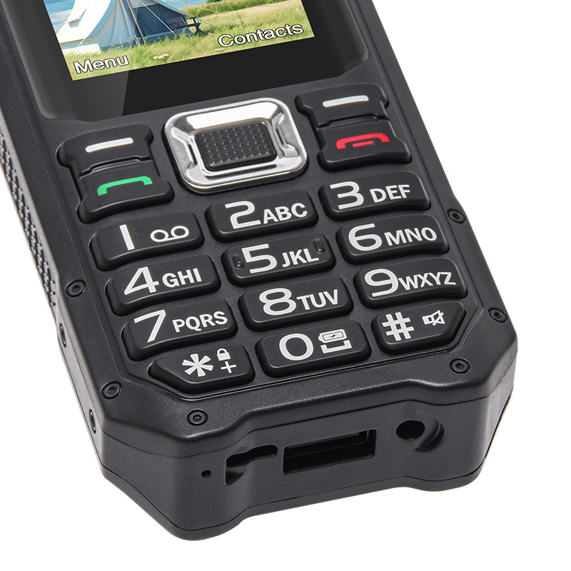 Feature phone UNIWA M6000 (5)