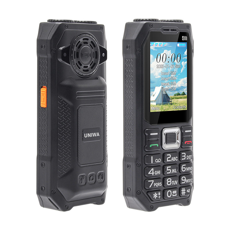 Feature phone UNIWA M6000 (2)